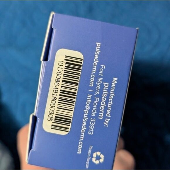 Pulsaderm Nix Your Zits Blue Light Acne Clearing Eraser - Picture 4 of 6